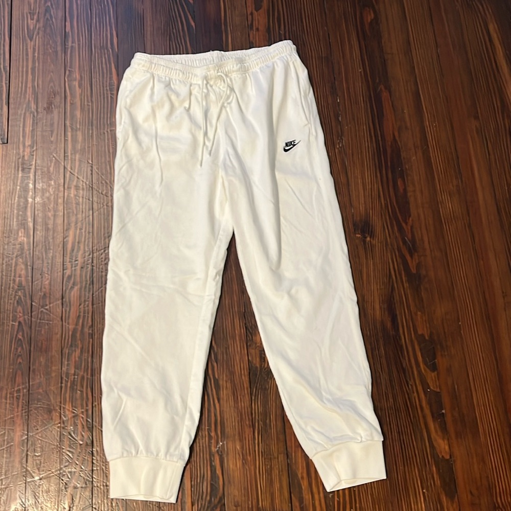 Nike lightweight sweatpants